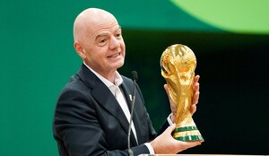 Conoce aquí quién es Gianni Infantino, el presidente de la FIFA, así como su fortuna, su esposa, grado de estudios y demás.