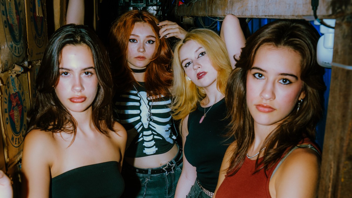Las integrantes de Electrify durante una sesión fotográfica previo al lanzamiento de CHAOTIC!, su primer álbum de estudio. | Cortesía