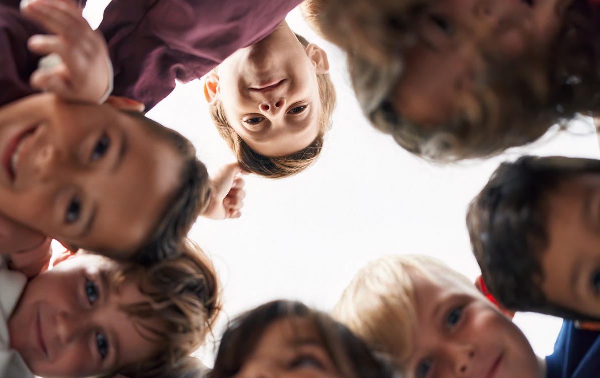 Los adultos tienen una responsabilidad con la educación de las nuevas generaciones. (Especial)