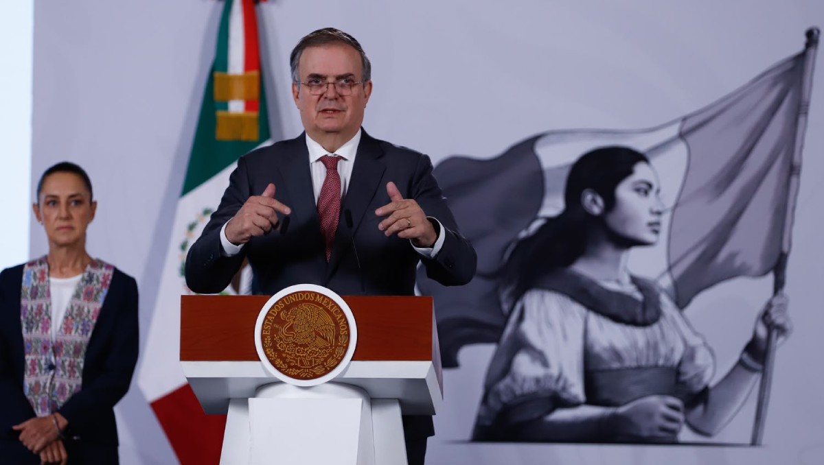 Marcelo Ebrard, titular de Economía habla del T-MEC en la conferencia de la Presidente de México. | Foto: Ariana Pérez