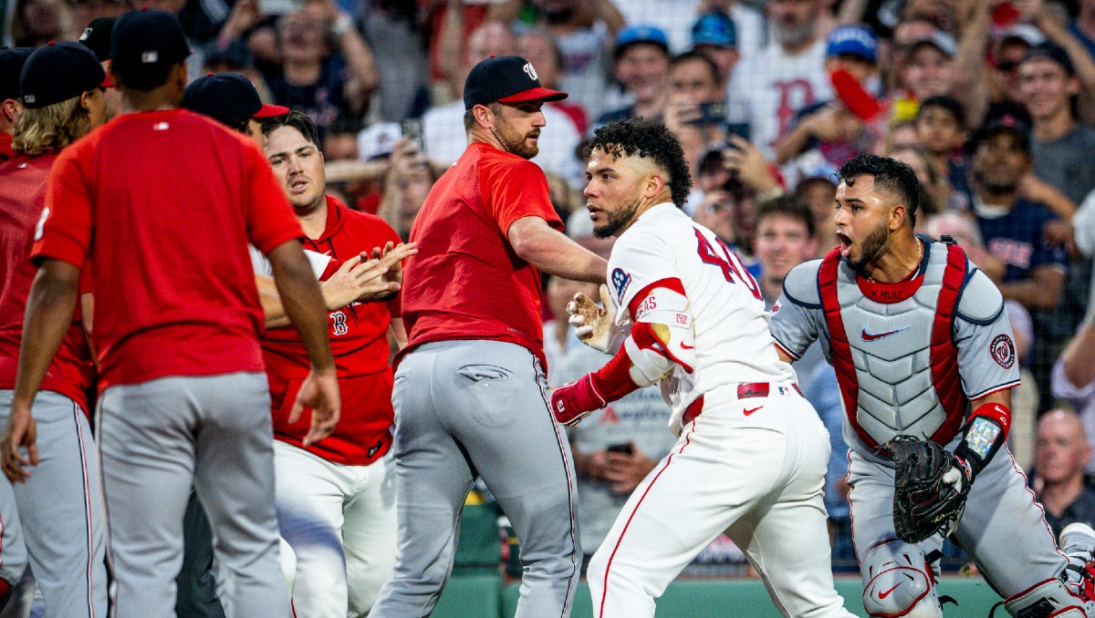 MLB anuncia las sanciones sobre jugadores de Nationals y Red Sox tras pelea en medio del partido (Reuters)