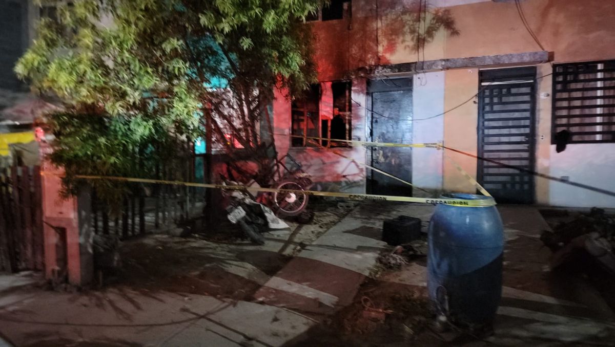 El siniestro se reportó en el cruce de las calles Faisán y Flores | Especial
