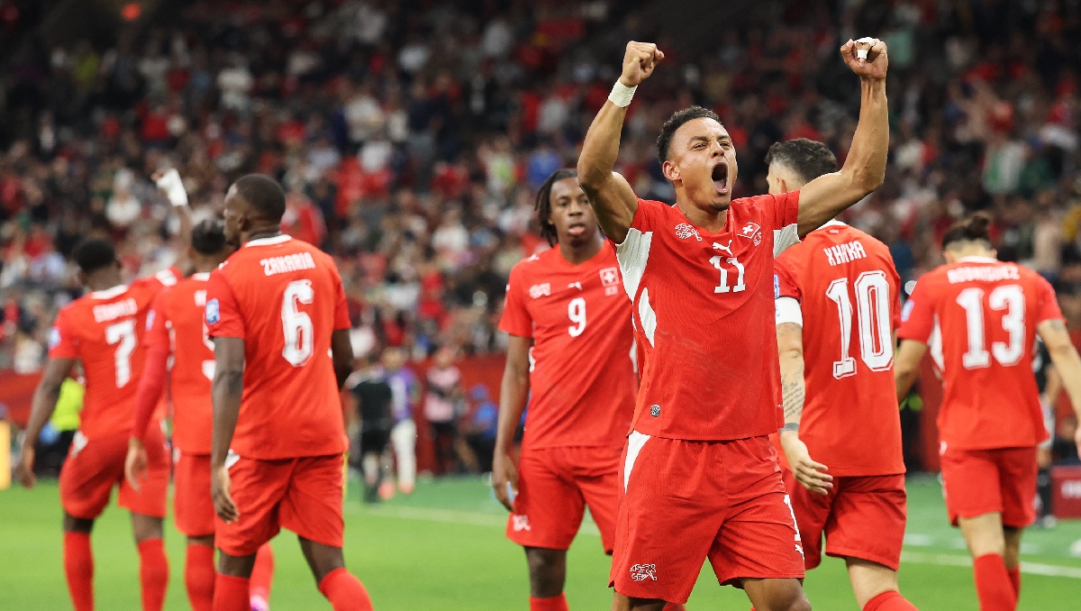 Suiza superó una fase de eliminación directa por primera vez en su historia (AFP)