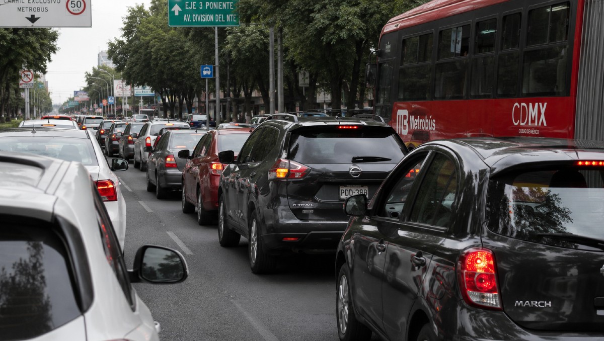 Avance vial y complicaciones en la Ciudad de México | IA DISCOVER