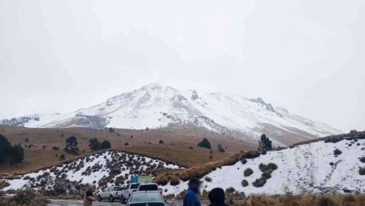 El conductor ignoró las restricciones de acceso y fue detenido por autoridades estatales. Foto: Especial
