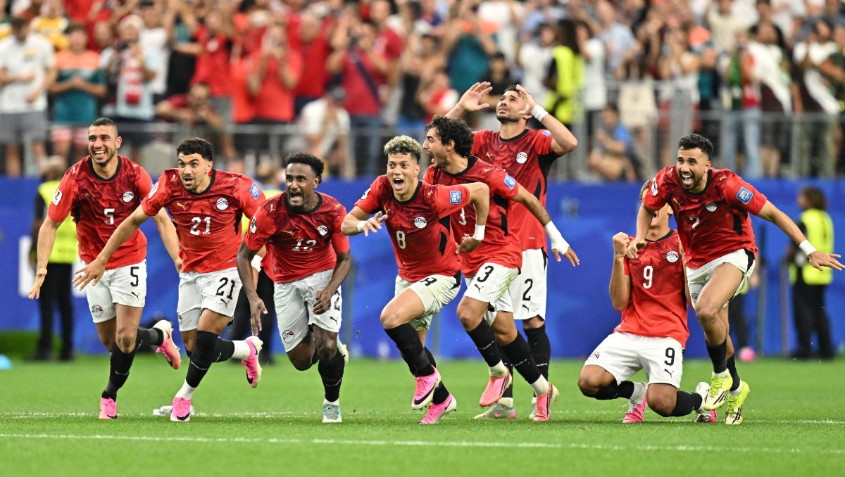 Egipto se mete a sus primeros Octavos de Final en el Mundial