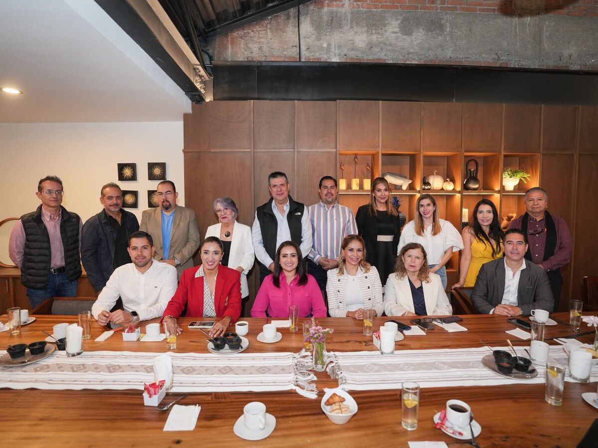Gladyz Butanda afirma que atiende de primera mano a los diversos sectores de la población del estado. | Foto: Especial