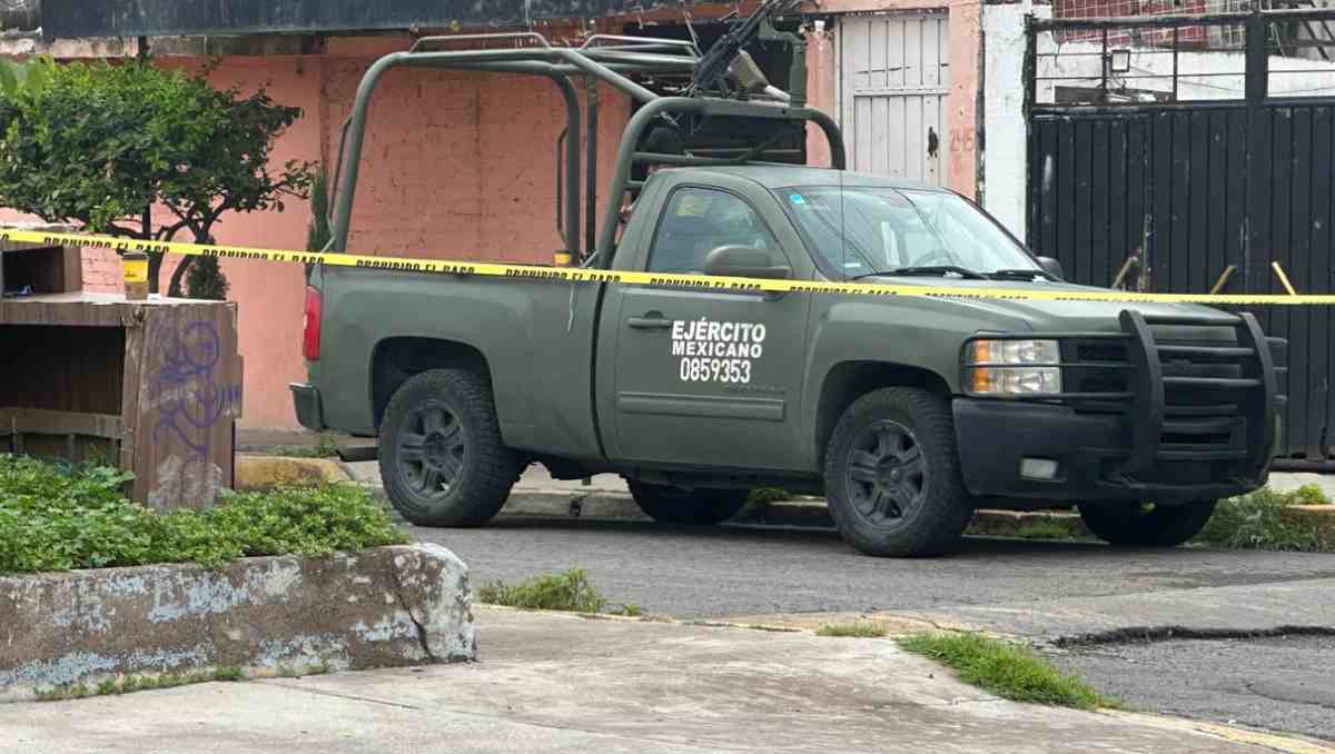 Habitantes de Las Torres dejarán la zona al estar asentados sobre ductos de combustible y bajo líneas de alta tensión. | Foto: Zuleyma García