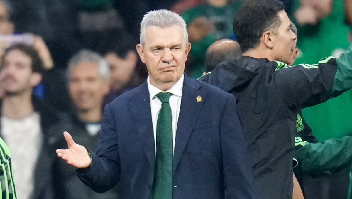 Javier Aguirre molesto por el cambio de horario del partido de México vs Inglaterra (Imago7)