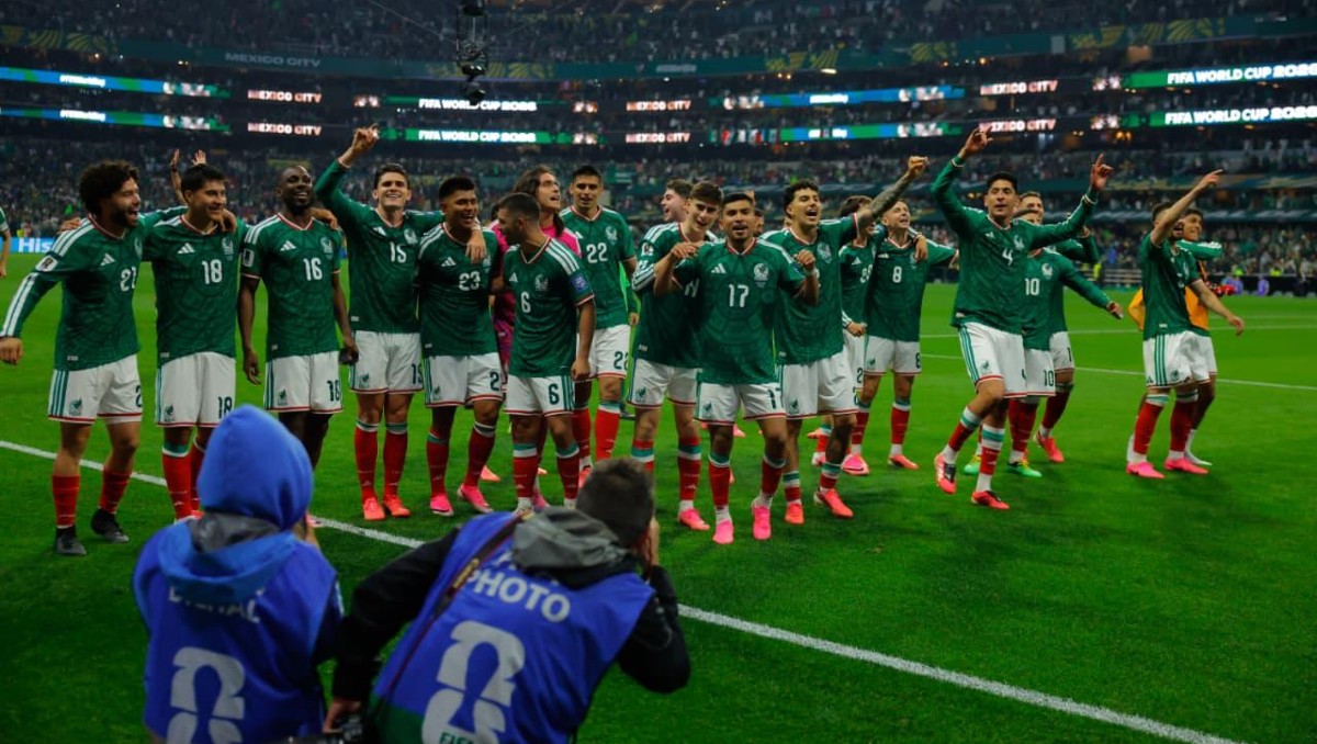 Partido de México contra Inglaterra, en los Octavos de Final, cambia de horario (Ariana Pérez)