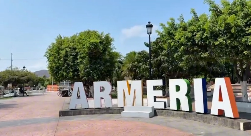 Armería se mantiene como uno de los municipios con las condiciones térmicas más extremas de Colima. (Foto: especial)
