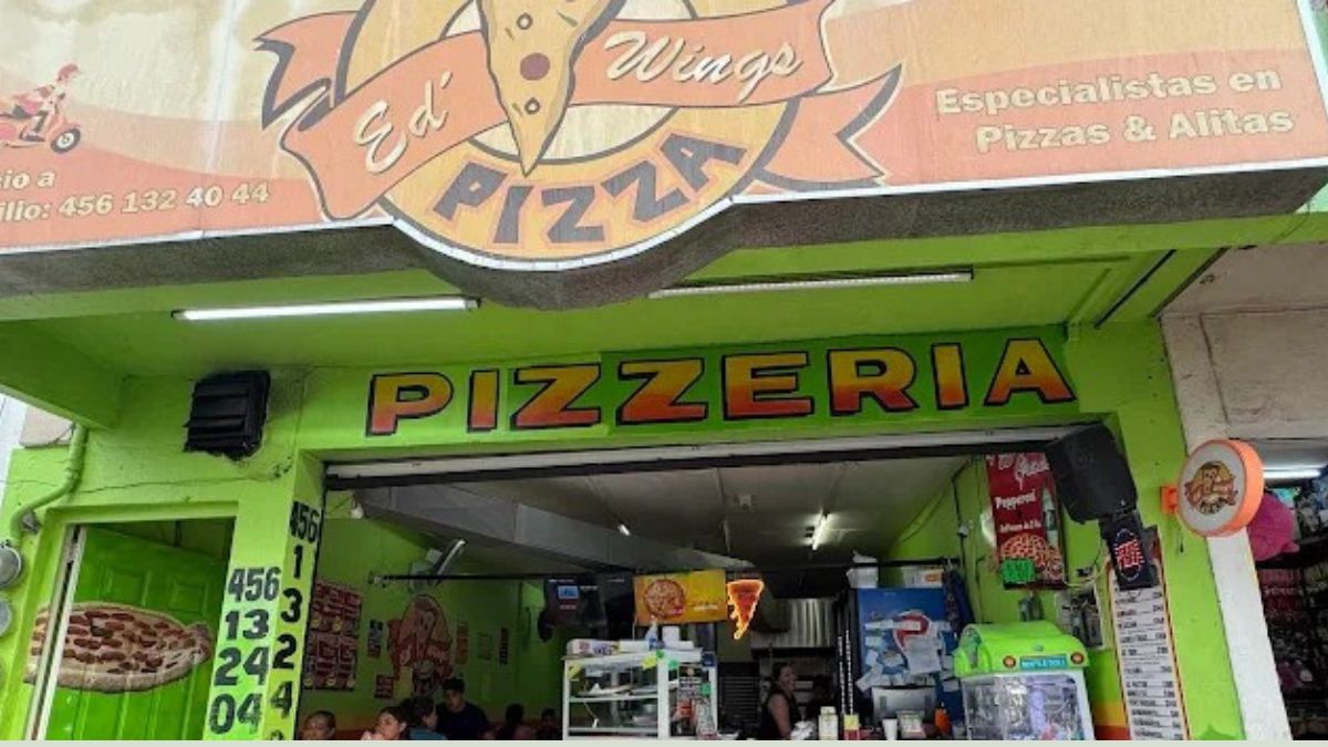 Ed Wings Pizza ubicada en la zona centro del municipio de Valle de Santiago. | Especial