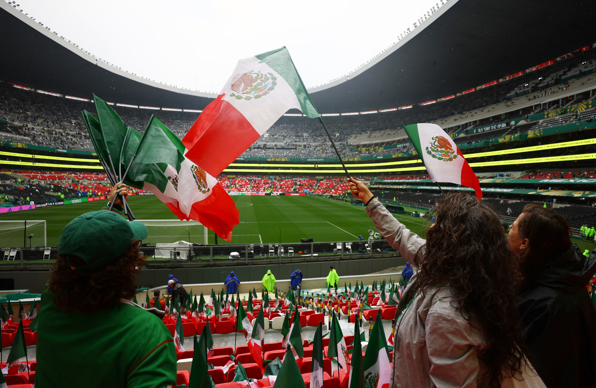 Estadio de la Ciudad de México previo partido de México contra Inglaterra del Mundial (Reuters)