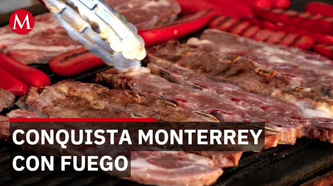 Vendedor conquista Monterrey con asador portátil de carne asada en pleno centro durante mundial