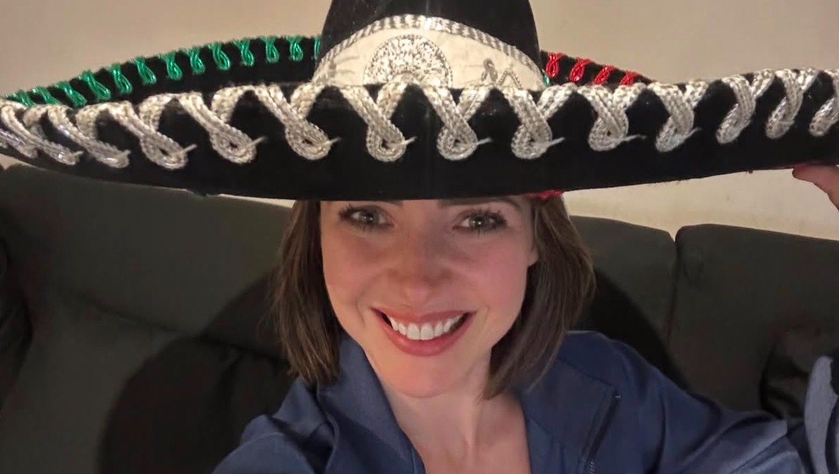 Ariadne Díaz apuesta su cabellera por México y pierde (RS)
