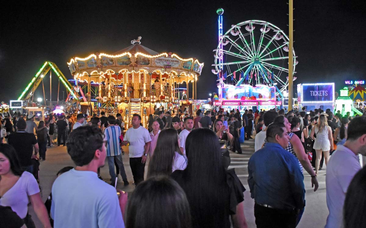 Feria de Gómez Palacio. | Foto: Roberto Amaya
