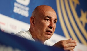 Hossam Hassan, DT de Egipto lanza una dura crítica al conflicto en Gaza previo a partido en el Mundial.
