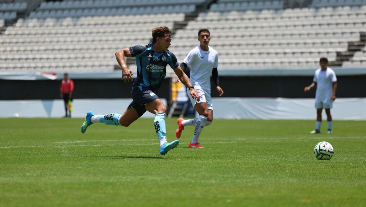 Ignacio Daniel Maestro Puch, delantero del Club Puebla | Cortesía