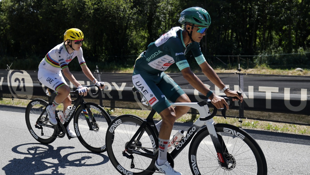 Isaac del Toro ayuda a Pogacar a ganar la etapa 3 del Tour de Francia (EFE)