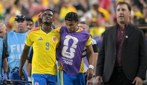 Los jugadores de la Selección de Colombia mostraron su tristeza por no poder contar con su compañero Jhon Córdoba por lesión en estos Octavos de Final.