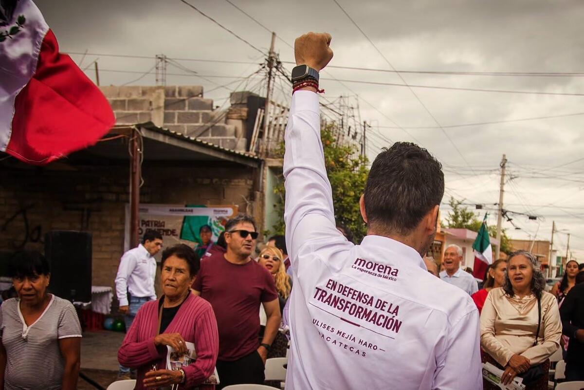 Ulises Mejía con el pueblo de Zacatecas |Foto: Especial
