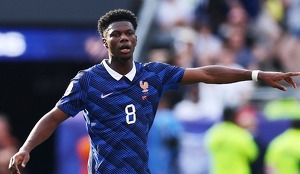 Aurélien Tchouaméni volvió a entrenar al parejo con la Selección Francesa previo al juego ante Marruecos en Cuartos de Final del Mundial 2026.