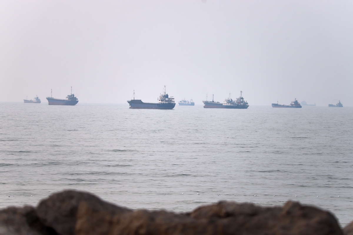 Buques en estrecho de Ormuz |Foto: AP