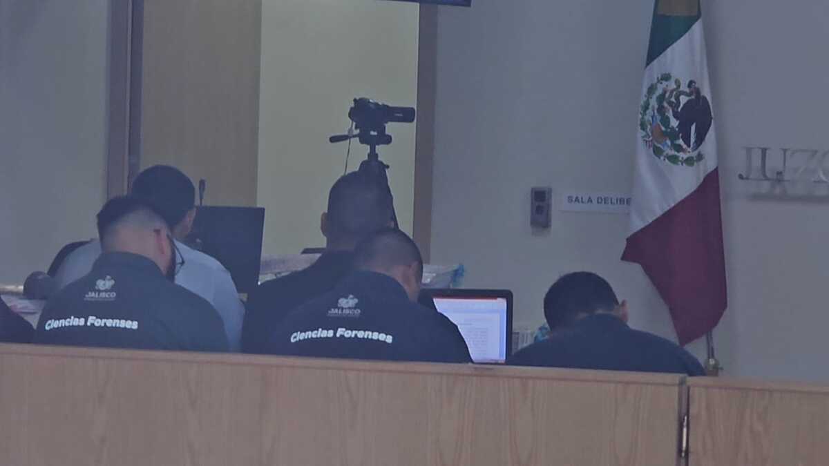 Aplazan audiencia de servidores públicos del IJCF por caso Izaguirre. (Juan Carlos Munguía)
