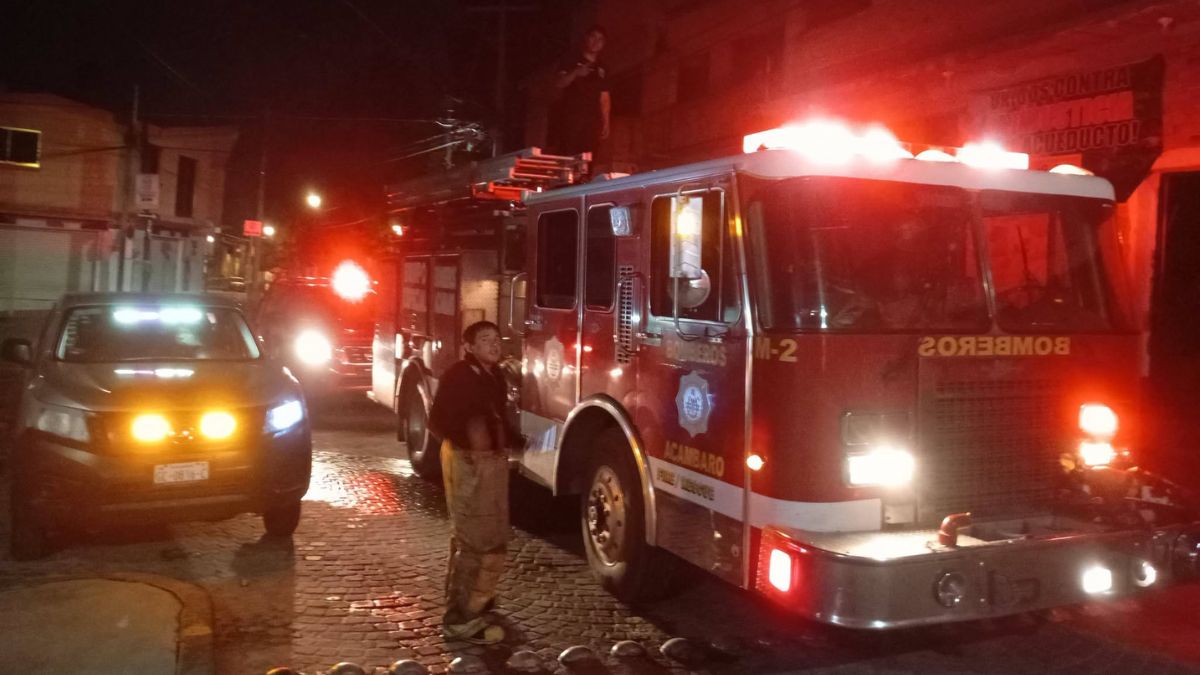 | Bomberos Voluntarios Acámbaro