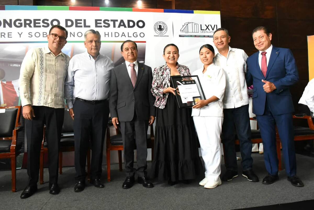 Karla Lizzeth Hernández Hernández, estudiante del Cecyteh Plantel Coacuilco. (Cortesía)