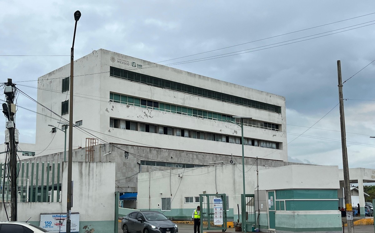Se registró mucho hermetismo en las instalaciones del hospital Canseco.| YAZMÍN SÁNCHEZ