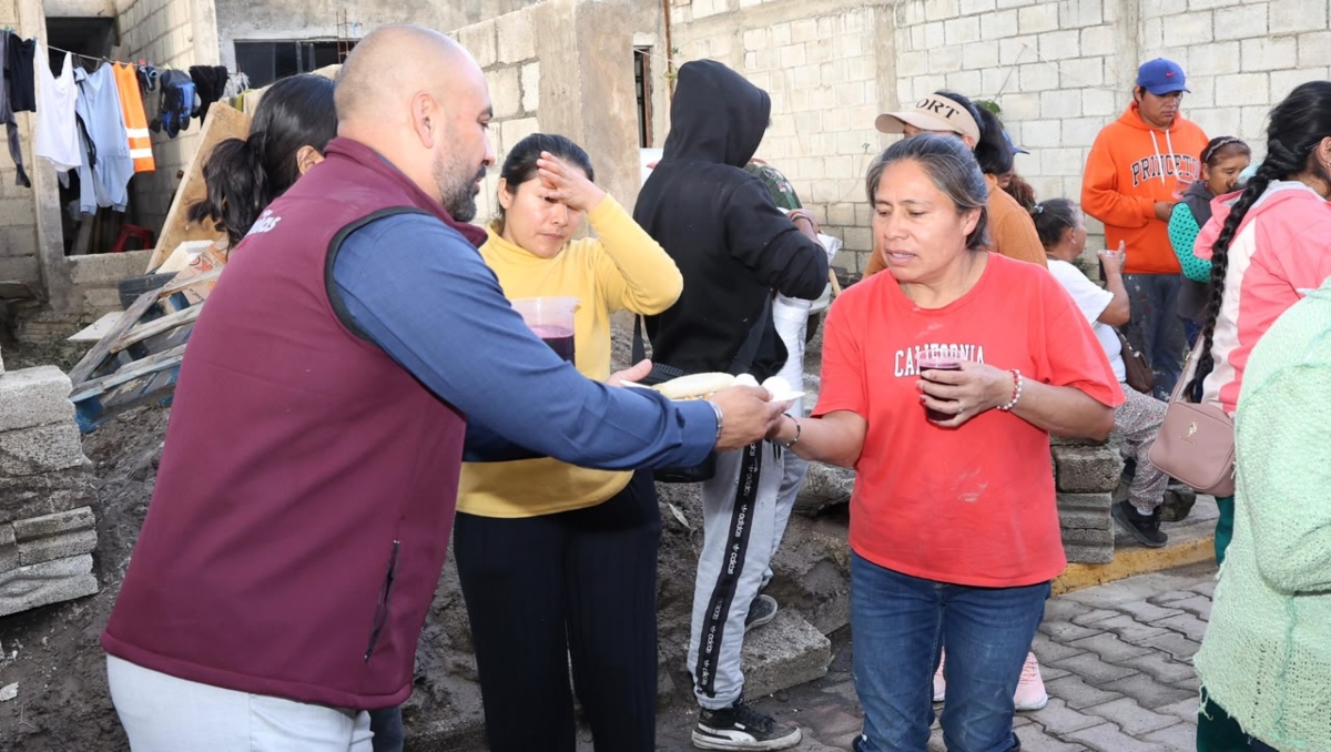 Río Atoyac deja 39 familias damnificadas en Ocoyucan, Puebla | Cortesía: Sistema Estatal DIF