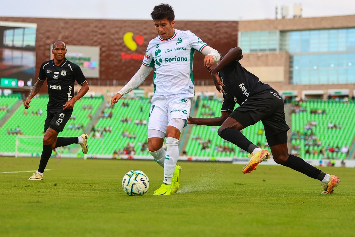 Santos Laguna cae ante América de Cali con gol de último minuto. | Rolando Riestra.