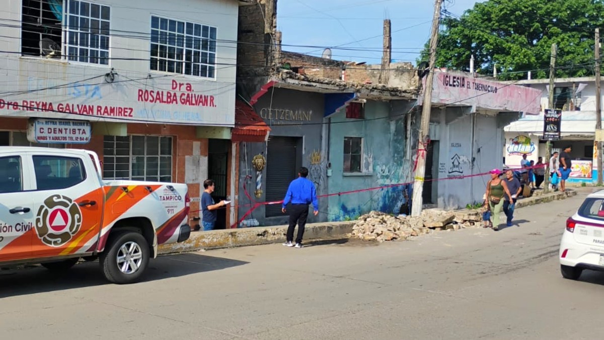 Cae fachada de un segundo piso en el Cascajal | Sergio Sánchez
