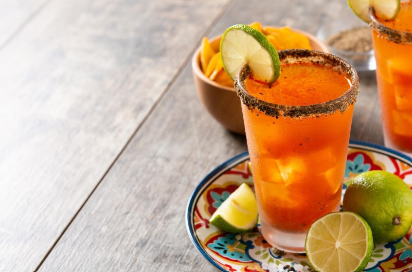 Las micheladas sin alcohol ganan popularidad en México.