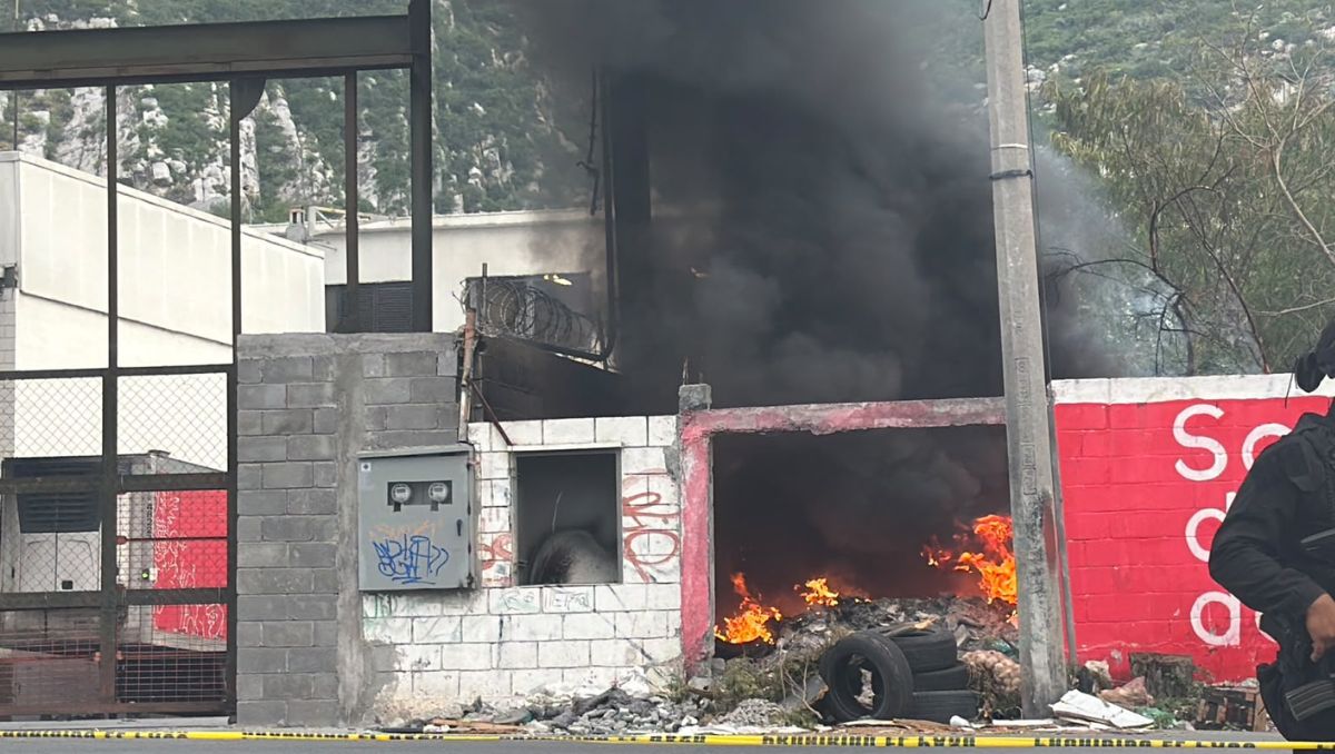 El incendio ocurrió en un lote ubicado sobre las avenidas la Esperanza y Artículo 27. | Miranda Arias