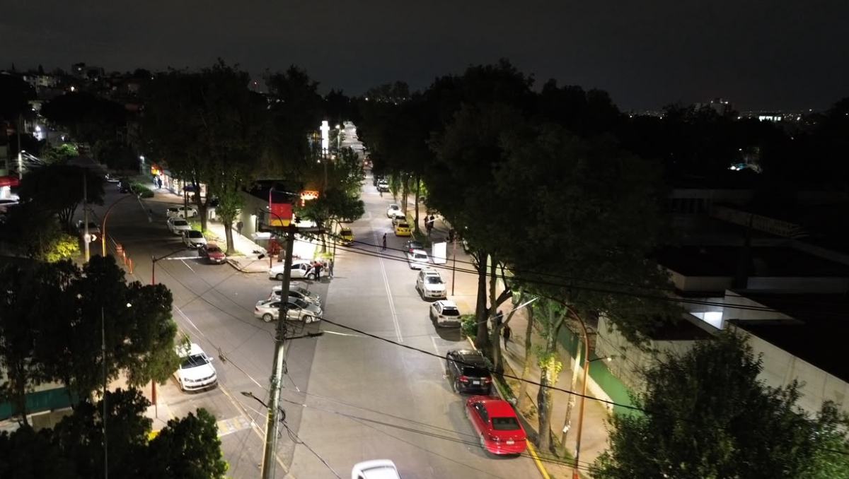 El Presidente Raciel Pérez Cruz continúa con el programa "Luminaria Nuestra Ciudad". | Foto: Especial
