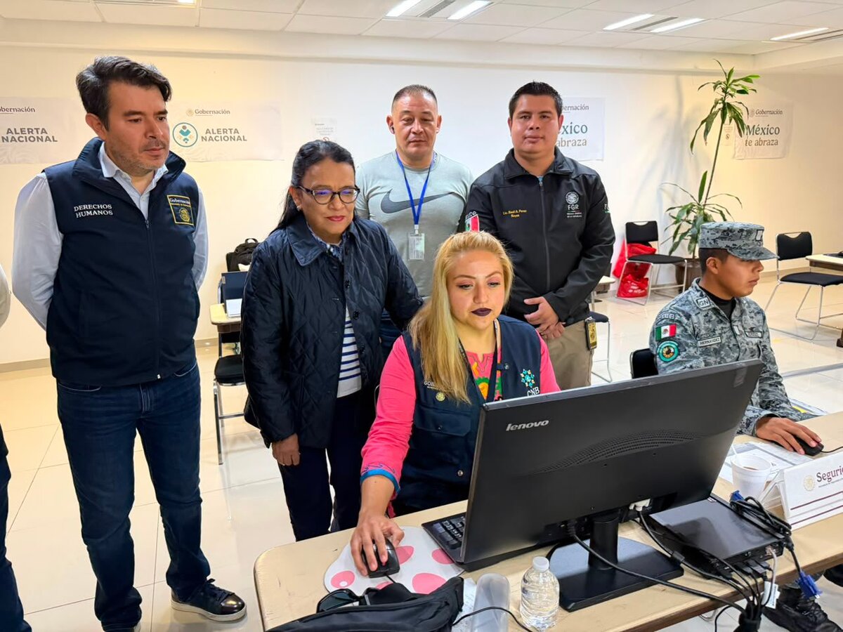 Rosa Icela Rodríguez, titular de la Segob, supervisó las labores de búsqueda de personas. | Foto: X (@rosaicela_)