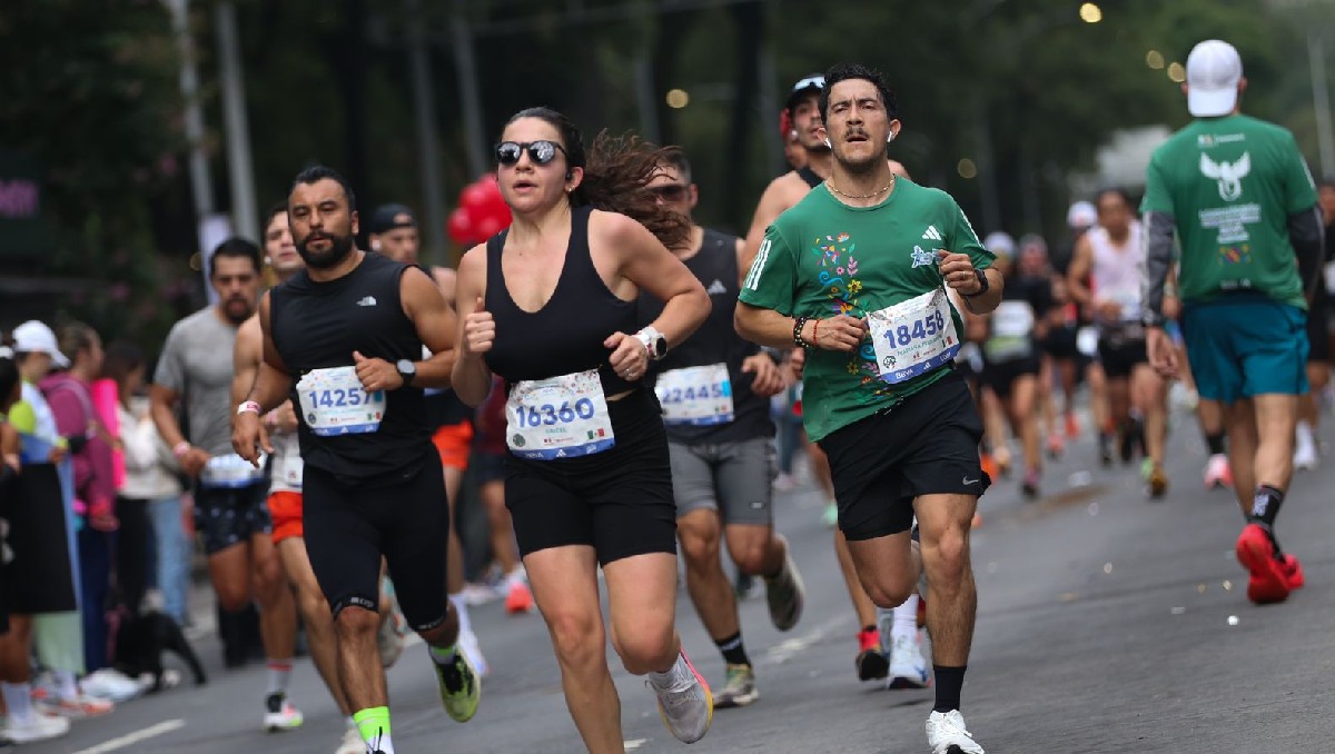 ¿Cómo seguir EN VIVO a los corredores en el Medio Maratón de la Ciudad de México 2026? (Ariana Pérez)