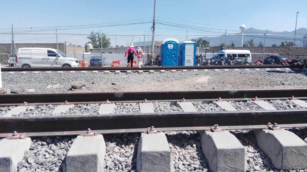 Piden estación del Tren México-Querétaro en Teoloyucan. | Foto: Carlos Zaid