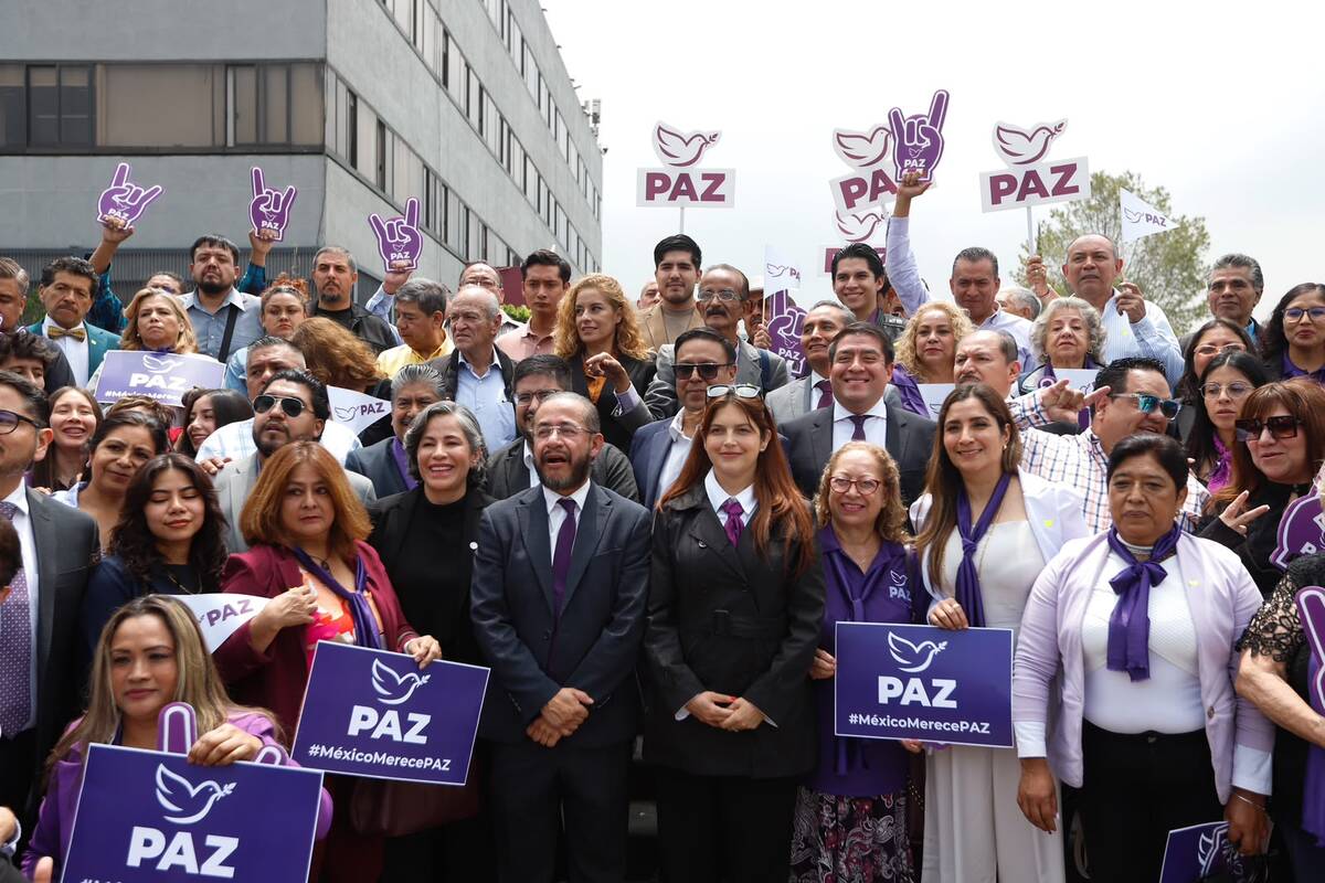 El diputado dejó claro que no abandonará la bancada guinda porque son sus aliados. | Foto: Ariana Pérez