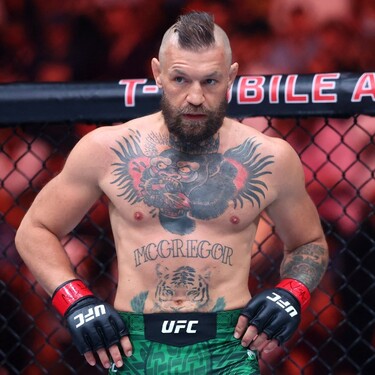 Conor McGregor se someterá a una cirugía tras sufrir una lesión en pelea ante Holloway.