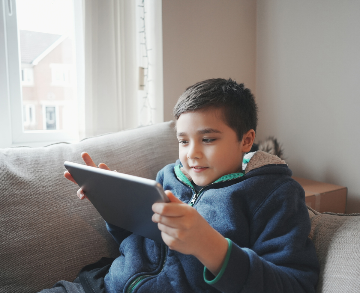 El uso de la tecnología debe ser una extensión del pensamiento crítico . Shutterstock.