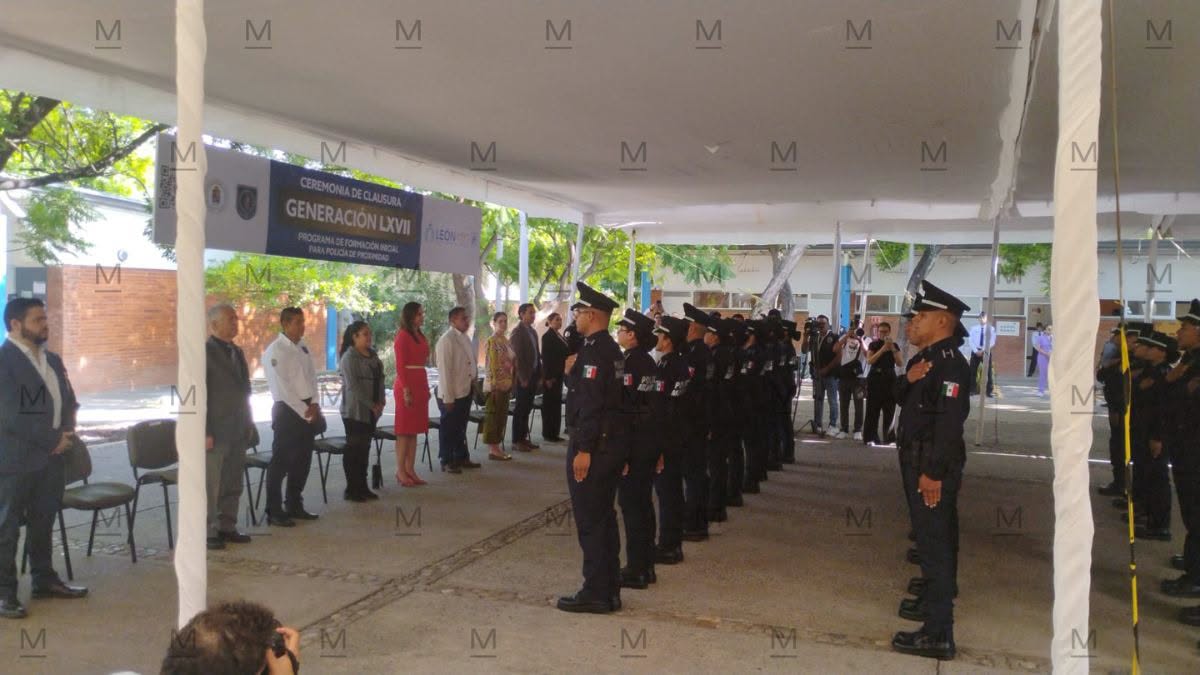 La alcaldesa Alejandra Gutiérrez también estuvo presente en la ceremonia. | Juan Carlos Romero