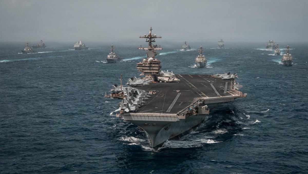 El Centcom informó que hay 20 buques de guerra de EU en Medio Oriente | Foto: Centcom