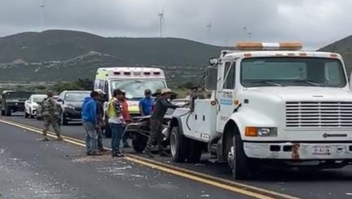 Choque frontal deja tres lesionados en carretera Azumbilla-El Seco | Especial