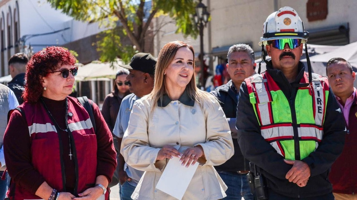 Su esposo perdió la vida, mientras que la servidora pública fue traslada de emergencia a un hospital. (Foto: especial)