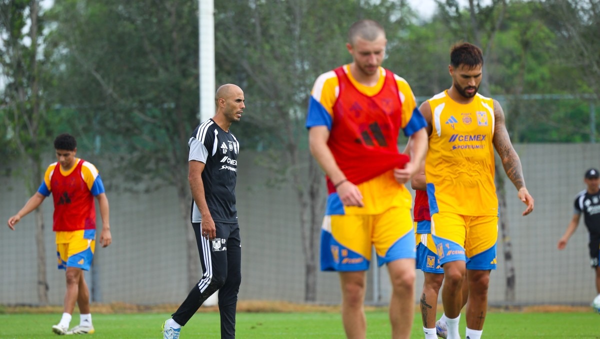 Guido Pizarro ensaya su alineación inicial contra Xolos para el Apertura 2026 (X @TigresOficial)