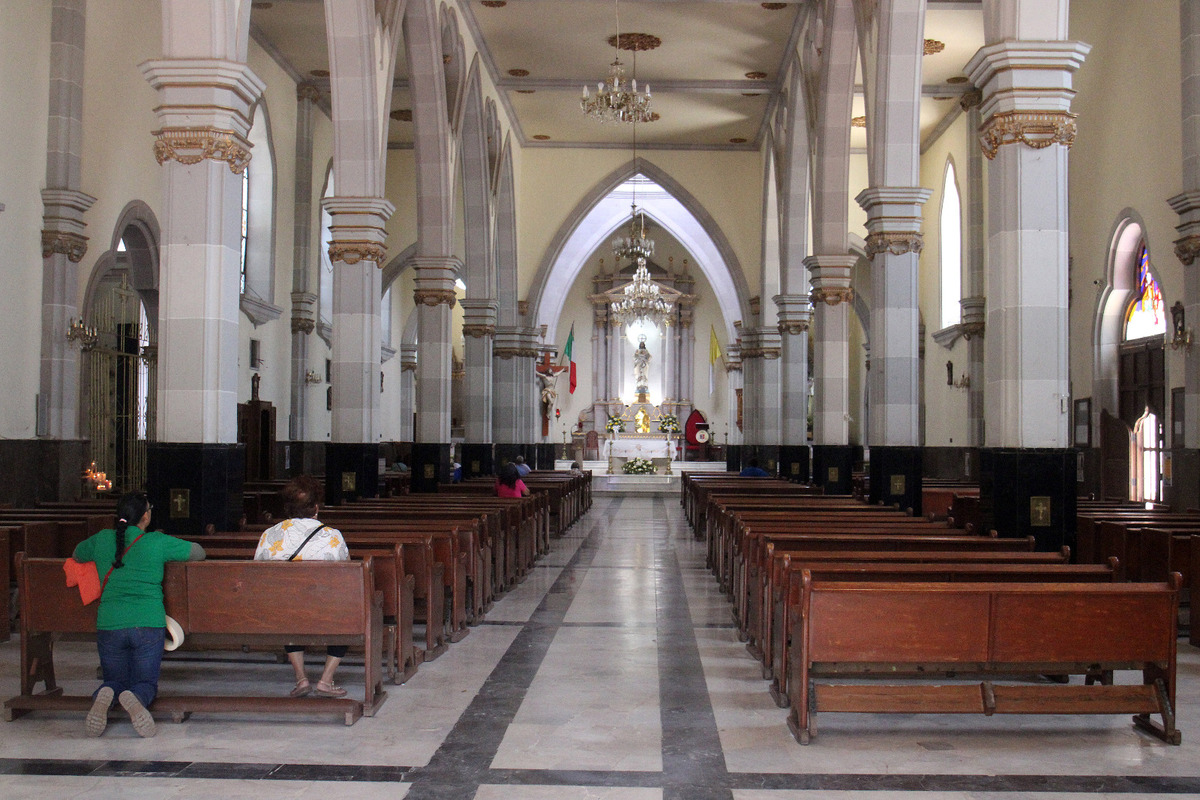 En Lerdo, parroquia convoca a artistas para restaurar vitrales. | Rolando Riestra.