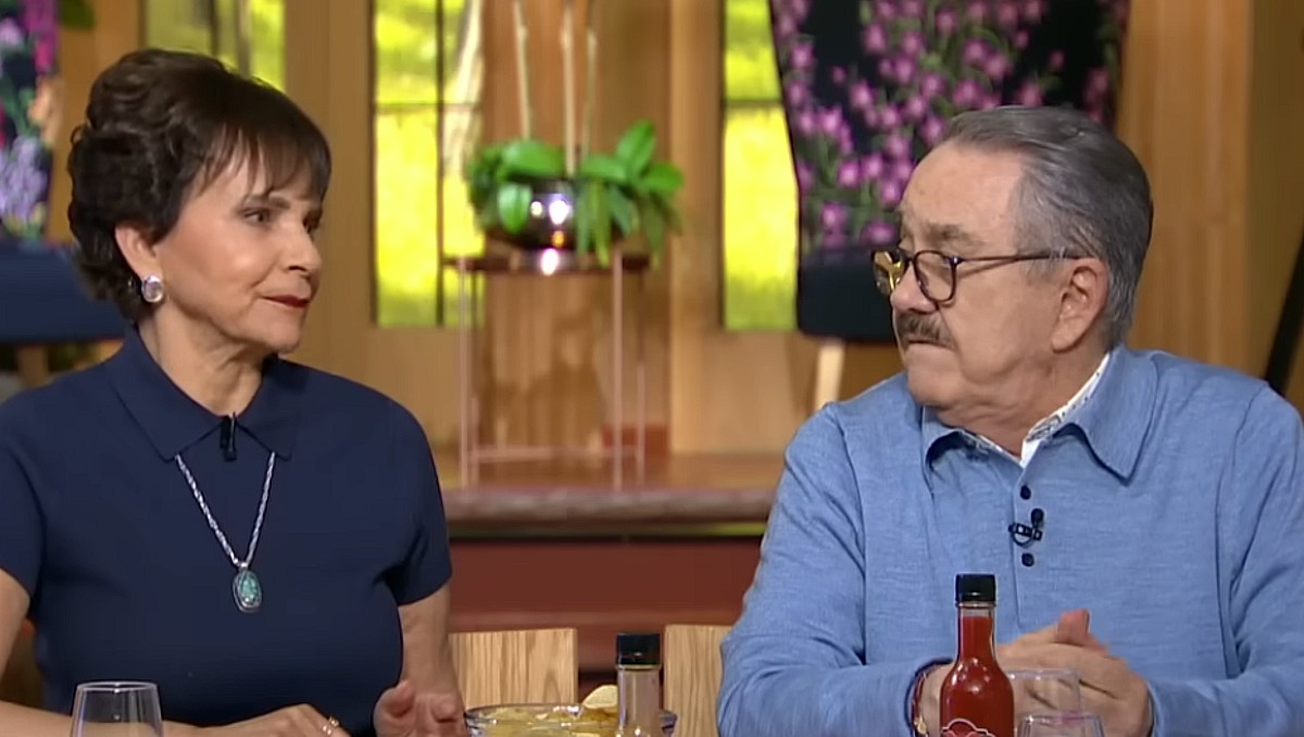 Pati Chapoy y Pedro Sola (Ventaneando)
